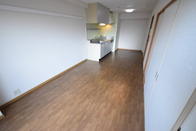 【居間・リビング】 | サウスサイドなにわ筋 仲介手数料無料