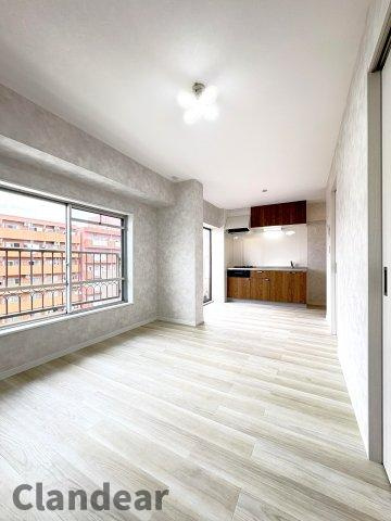 恵進マンションの居間・リビング|憩いの時間を生むリビングダイニング♪