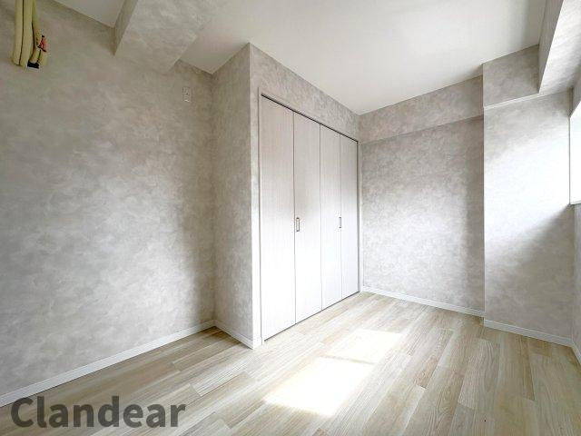 恵進マンションの洋室|ドキドキの新生活も、安心してスタート。ぴったりの住まいを見つけませんか？クランディアが一緒に住まい選びをサポートします‼　まずは、お気軽にお問合せください　＃クランディア