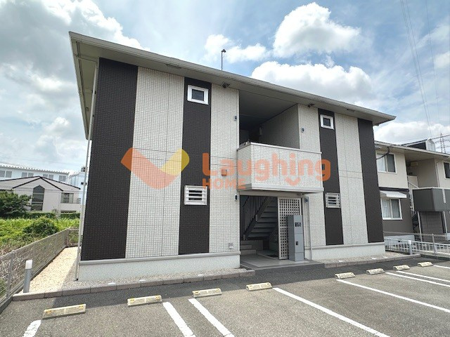 久留米市津福本町のアパートの外観