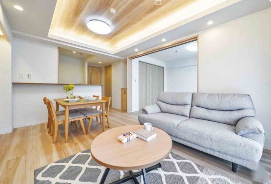 グリーンパーク上中里の居間・リビング|※【施工例】内装イメージ写真です。色・サイズなど実際と異なる場合がございます