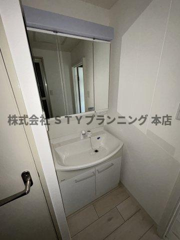 仲介手数料0円！アーバンドエル西春駅前　の独立洗面台
