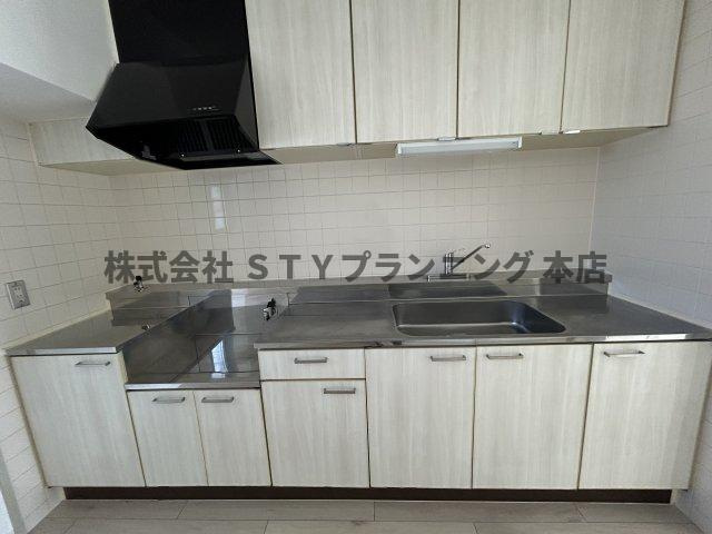 仲介手数料0円！アーバンドエル西春駅前　のキッチン