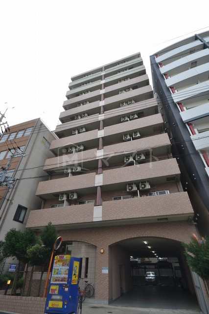 シャルマンフジ大阪城南の外観