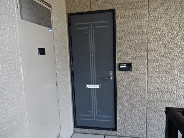 ウエストハイツの玄関