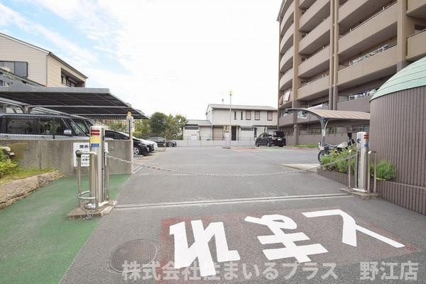 リヴィエール・デュ・ノールの駐車場