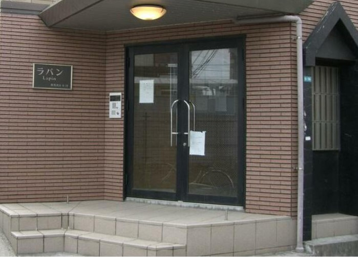 ラパンのエントランス