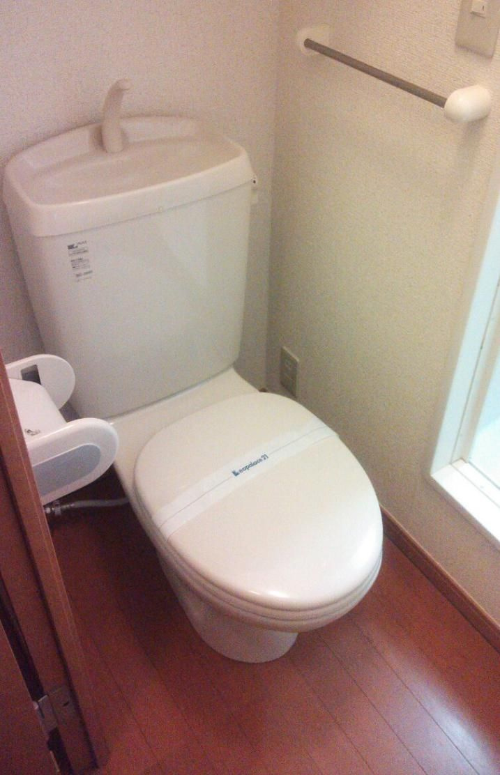 レオパレスＫＥＩのトイレ