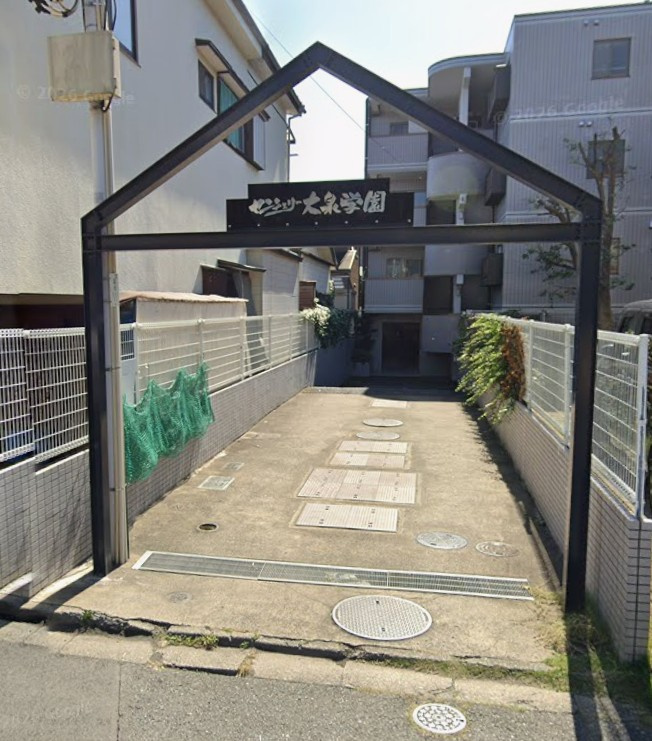 センチュリー大泉学園のエントランス