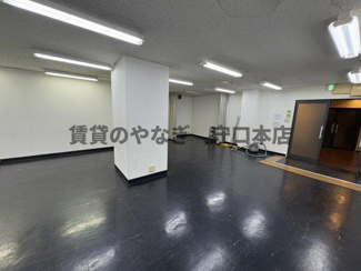 【内装】 | オペル2番館
