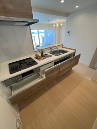 日商岩井北浦和マンションＢ棟のキッチン|施工例です