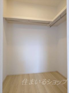 広島市安佐北区上深川町のアパートの収納|ウォークインクローゼット