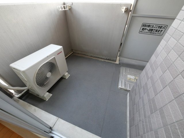 ディナスティ福島のバルコニー