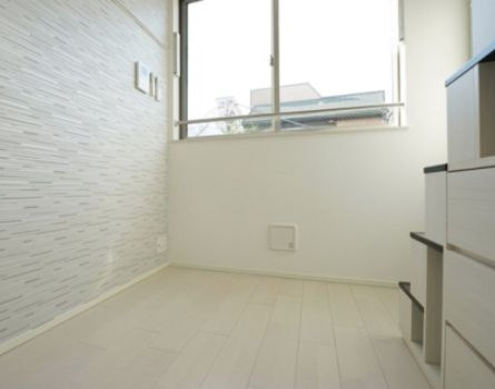 中野区中野５丁目のアパートの居間・リビング