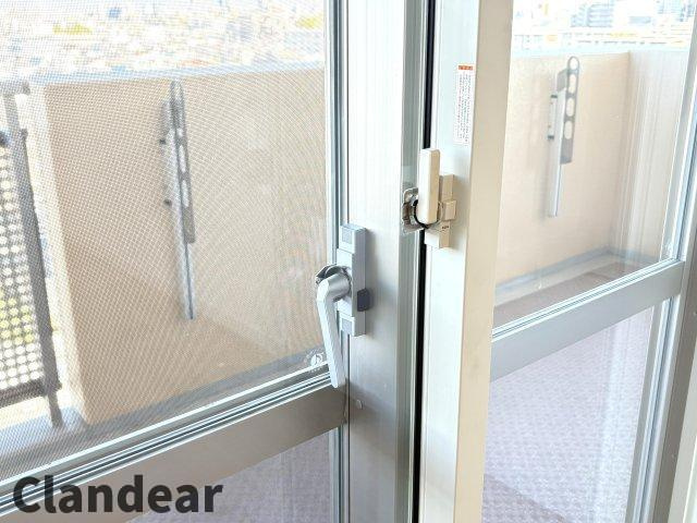 ライオンズタワー竹の塚ガーデンのバルコニー|ドキドキの新生活も、安心してスタート。ぴったりの住まいを見つけませんか？クランディアが一緒に住まい選びをサポートします‼　まずは、お気軽にお問合せください　＃クランディア