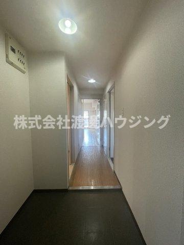 シャトークレールの玄関