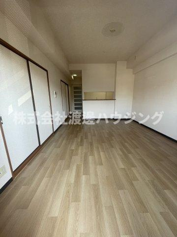 シャトークレールの居間・リビング