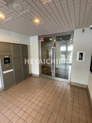 イーストコート町屋のエントランス