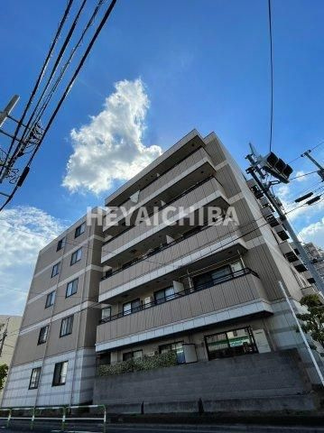 イーストコート町屋の外観