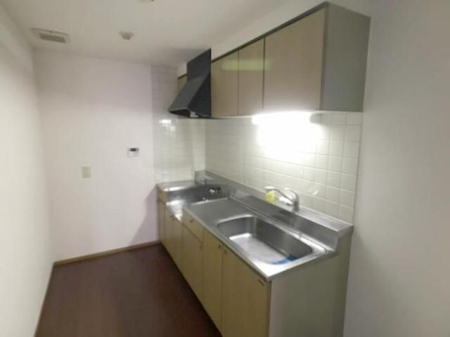 イーストコート町屋のキッチン