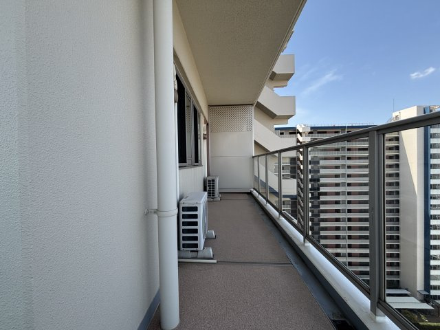 【バルコニー】
