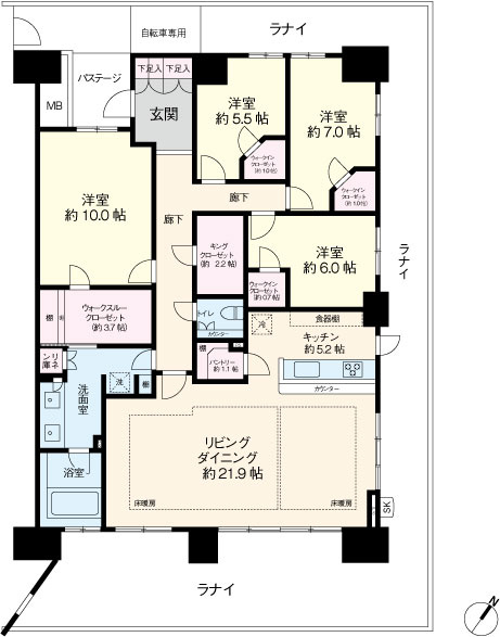 リビングダイニング約21.9帖は温水式床暖房に天井高約2.5m