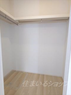 広島市安佐北区上深川町のアパートの設備|ウォークインクローゼット