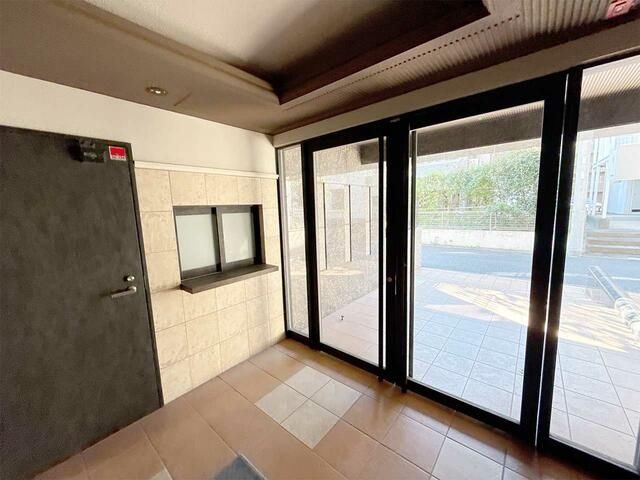 マイナビＳＴＡＹミライエ浦安北栄Ⅱ（レジディア浦安Ⅱ）のロビー