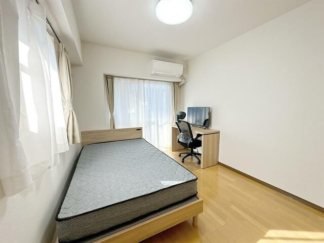 マイナビＳＴＡＹミライエ浦安北栄Ⅱ（レジディア浦安Ⅱ）の寝室