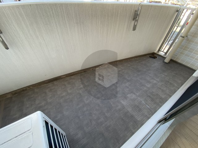 ボーベダー布施のバルコニー