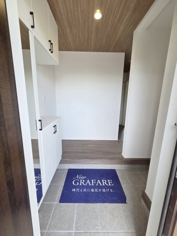 新築　太田市牛沢町　GRAFARE　1号棟の玄関|太田市牛沢町　GRAFARE　