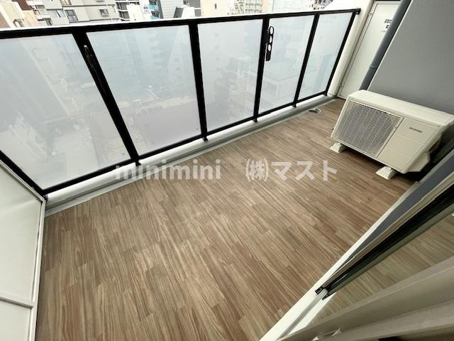 大阪市中央区瓦屋町１丁目の賃貸マンションのバルコニー