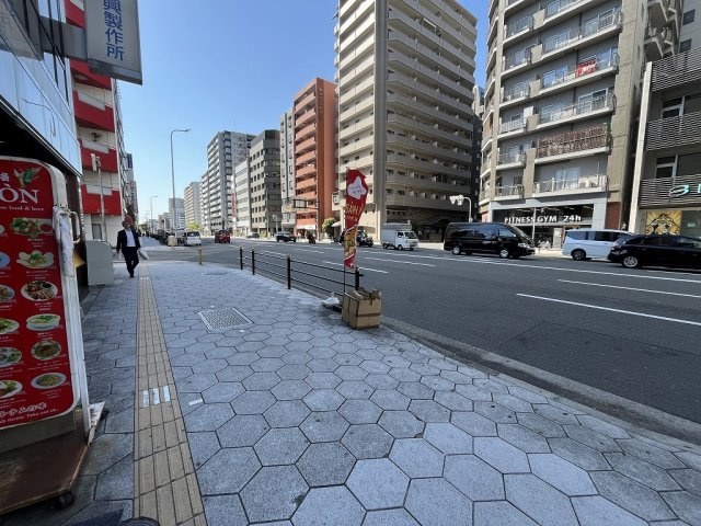 大阪市浪速区元町２丁目の店舗事務所の周辺
