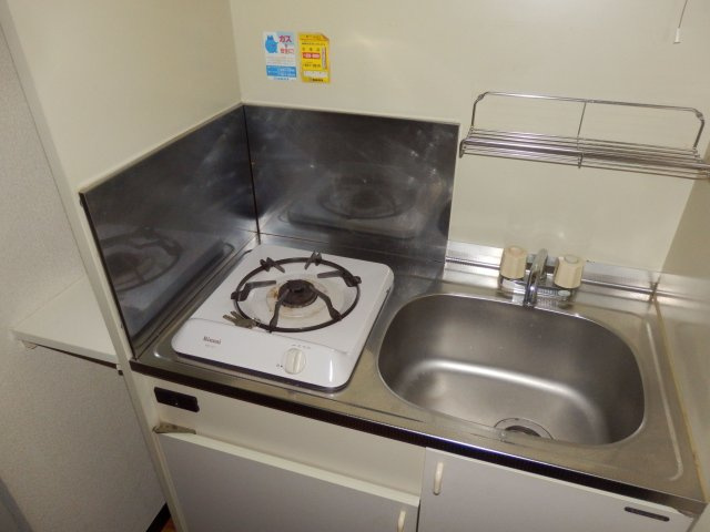 ピュアドームエスパルシア博多のキッチン