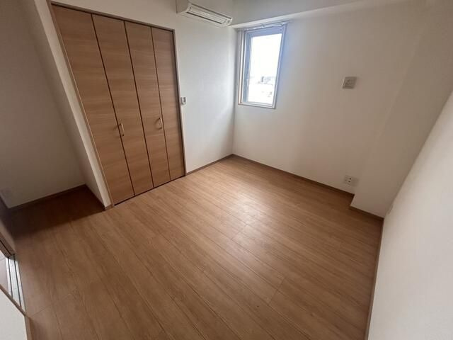 JUタワーフロントKINSHICHOの寝室