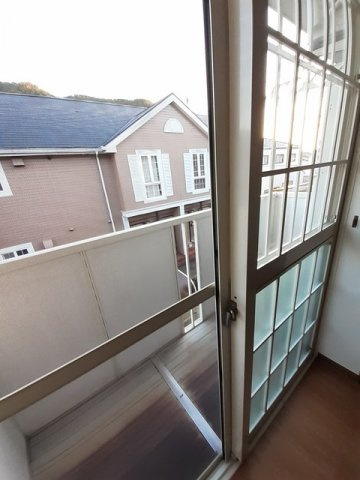 フロンティア．ファーストのバルコニー