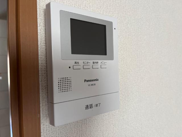 クオリティー・レジデンスの内装|カメラインターホン