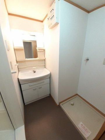 アプローズＢの洗面所