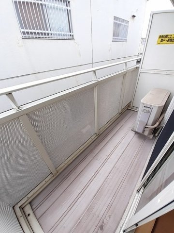 アプローズＢのバルコニー