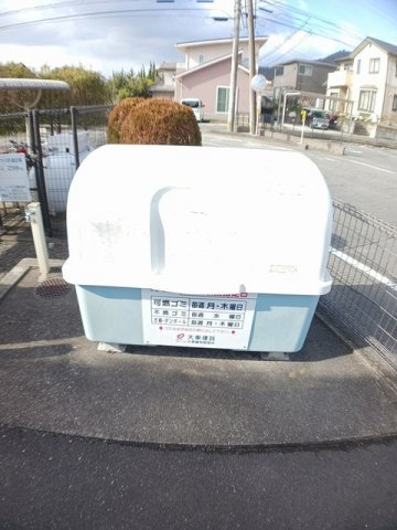 シェーン・バッハのその他共用部分