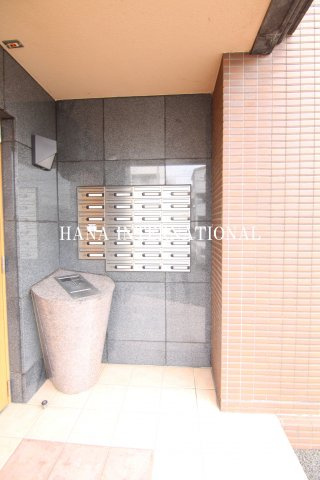  ラ・ヴェーヌ のその他