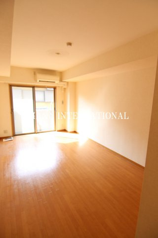  ラ・ヴェーヌ の居間・リビング