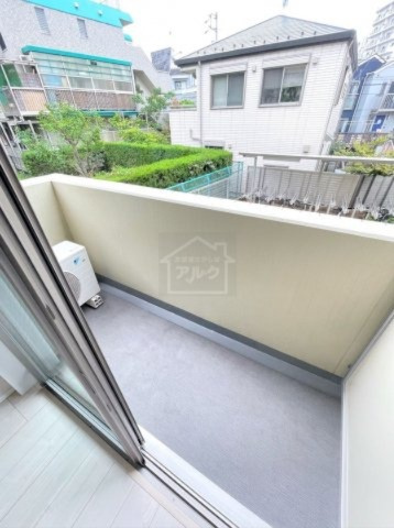 練馬区豊玉北３丁目の賃貸マンションのバルコニー|同建物別部屋参考写真