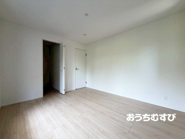 守山区中志段味（全13棟）の洋室