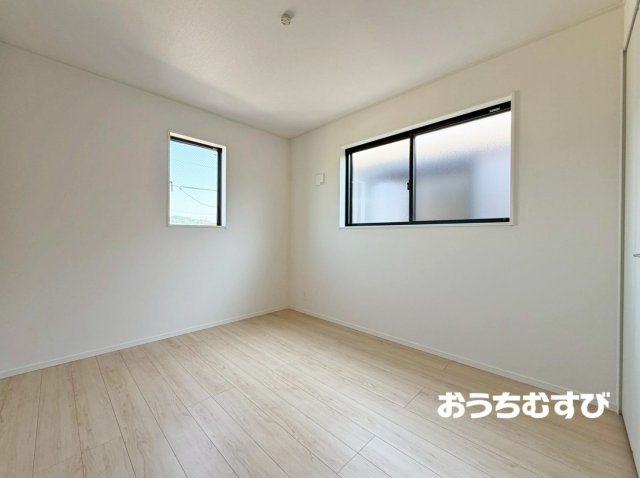 守山区中志段味（全13棟）の洋室