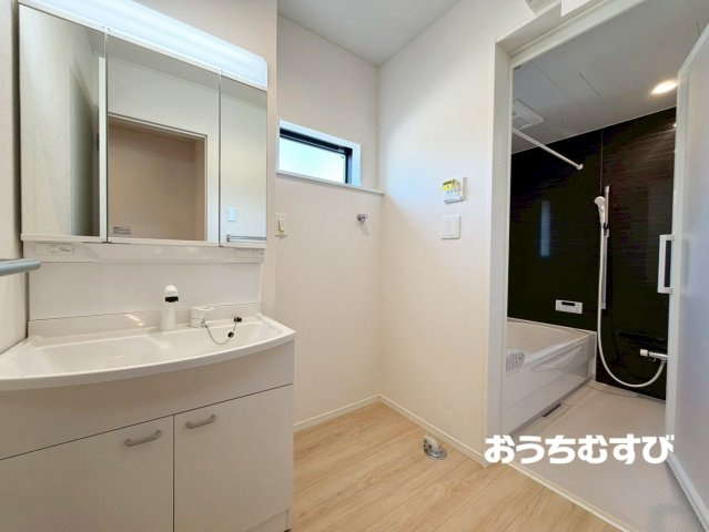 守山区中志段味（全13棟）の独立洗面台