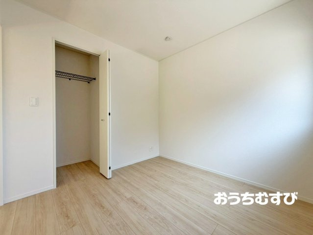 守山区中志段味（全13棟）の洋室