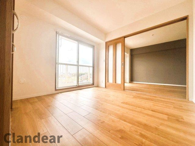 ファミール南常盤平の洋室|ドキドキの新生活も、安心してスタート。ぴったりの住まいを見つけませんか？クランディアが一緒に住まい選びをサポートします‼　まずは、お気軽にお問合せください　＃クランディア