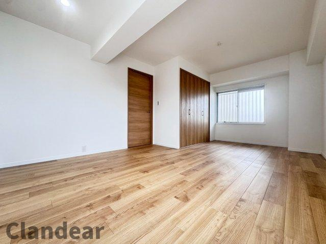 ファミール南常盤平の洋室|ドキドキの新生活も、安心してスタート。ぴったりの住まいを見つけませんか？クランディアが一緒に住まい選びをサポートします‼　まずは、お気軽にお問合せください　＃クランディア