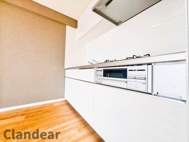 ファミール南常盤平のキッチン|ドキドキの新生活も、安心してスタート。ぴったりの住まいを見つけませんか？クランディアが一緒に住まい選びをサポートします‼　まずは、お気軽にお問合せください　＃クランディア